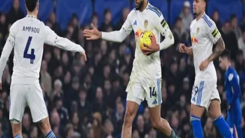 NBA常规赛：火箭队挑战对手